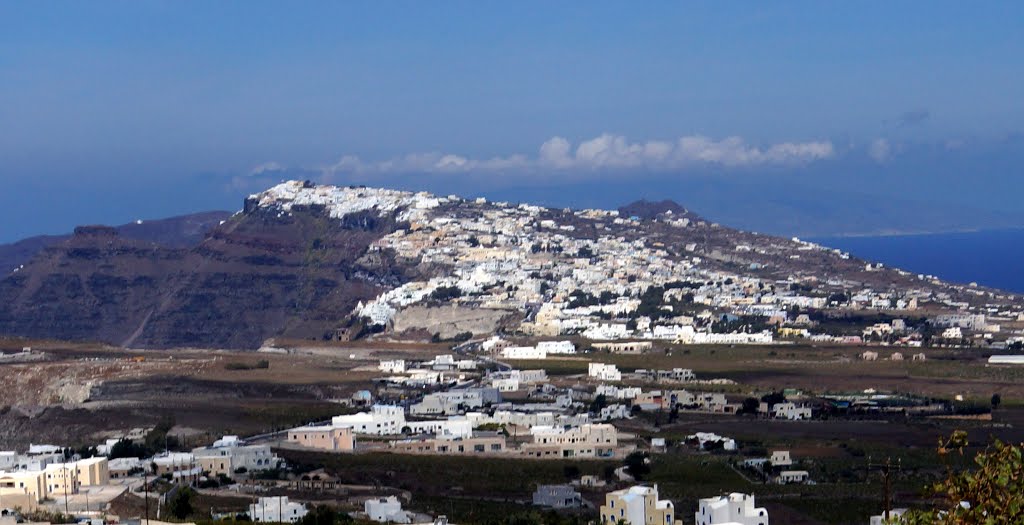 Pyrgos Kallistis 847 00, Greece by Cliff Chang