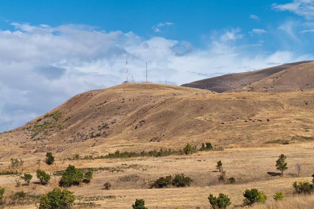 Lusashogh 0611, Armenia by Виктор Бело??