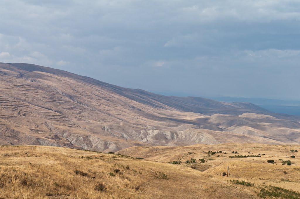 Lusashogh 0611, Armenia by Виктор Бело??