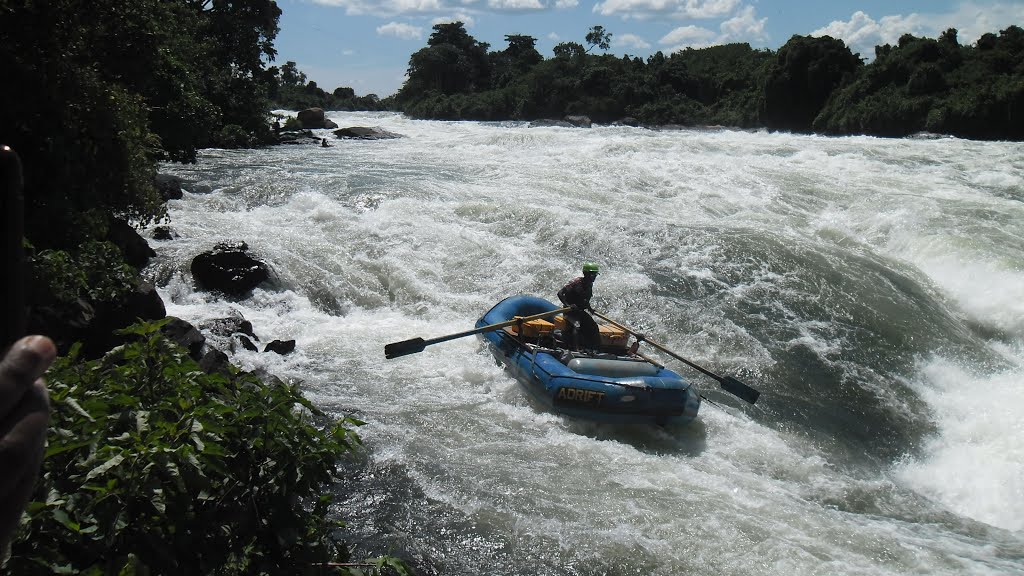 The worlds finest grade 5 white water rafting (Uganda, Jinja) by arina2