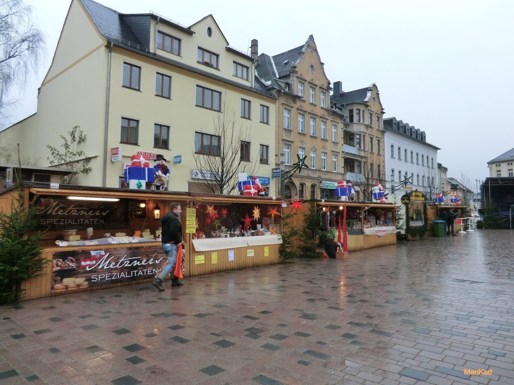 Der Weihnachtsmarkt in * Schleiz * kann beginnen. by Manfred Kaddik