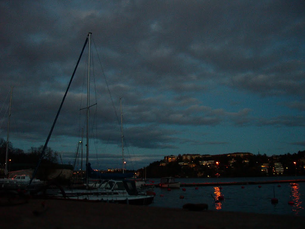 Äppelviken, Bromma, Stockholm, Sweden by anton vaksman