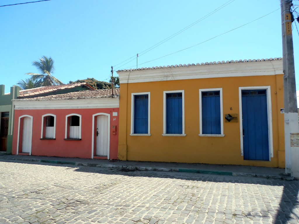 Rua Marechal Deodoro, Porto Seguro, Bahia, Brasil by Alba Alves de Lima