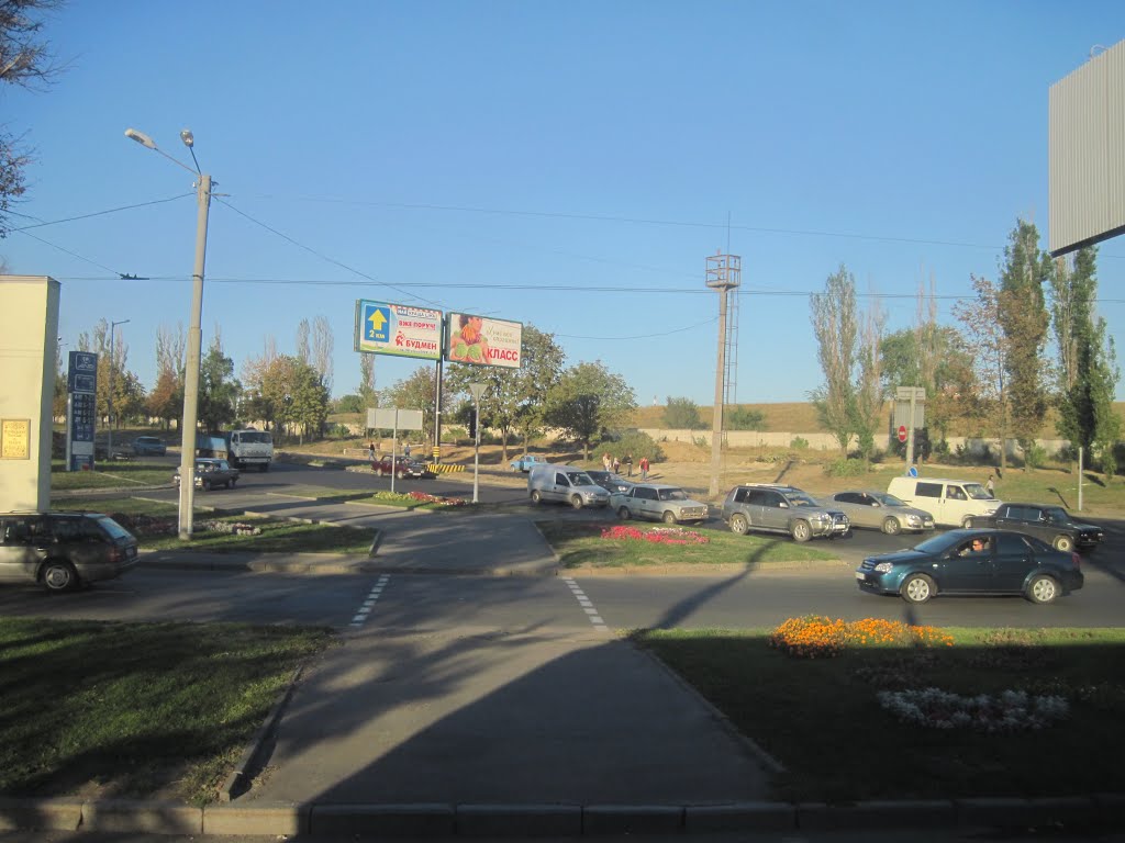 Chervonozavods'kyi District, Kharkiv, Kharkiv Oblast, Ukraine by Vadim Novikov