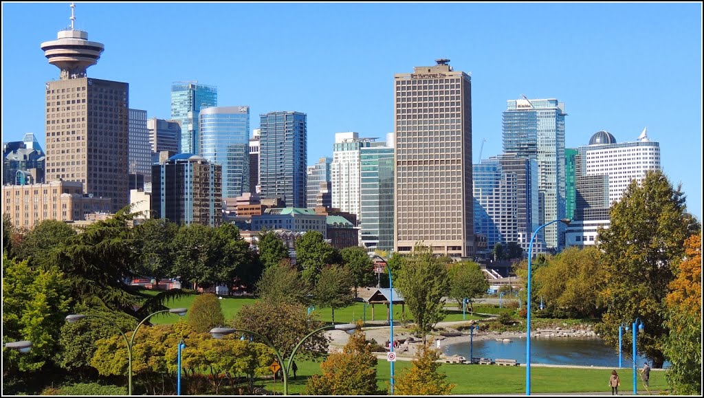 NE downtown overlooking Crab Park on the waterfront - Sep 2013 by ThosGee