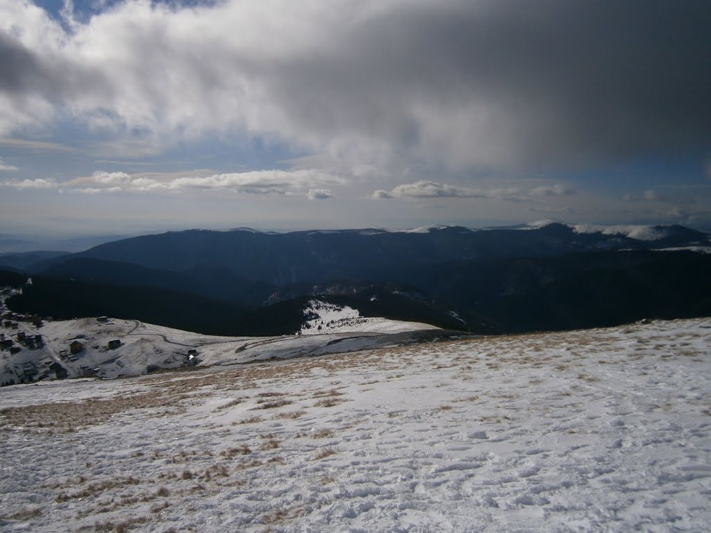 În drum spre Vârful Păpușa (Rânca-Gorj) by Adi Malaescu