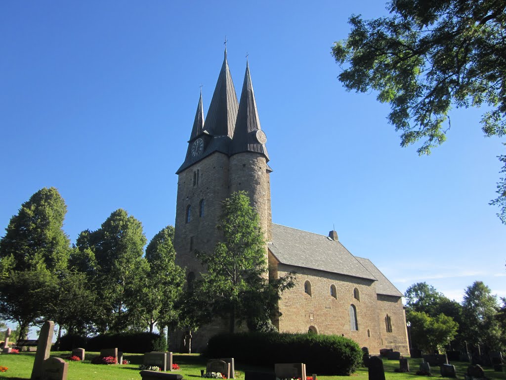 Husaby church (ca. 1100) by MalteLauridsBrigge