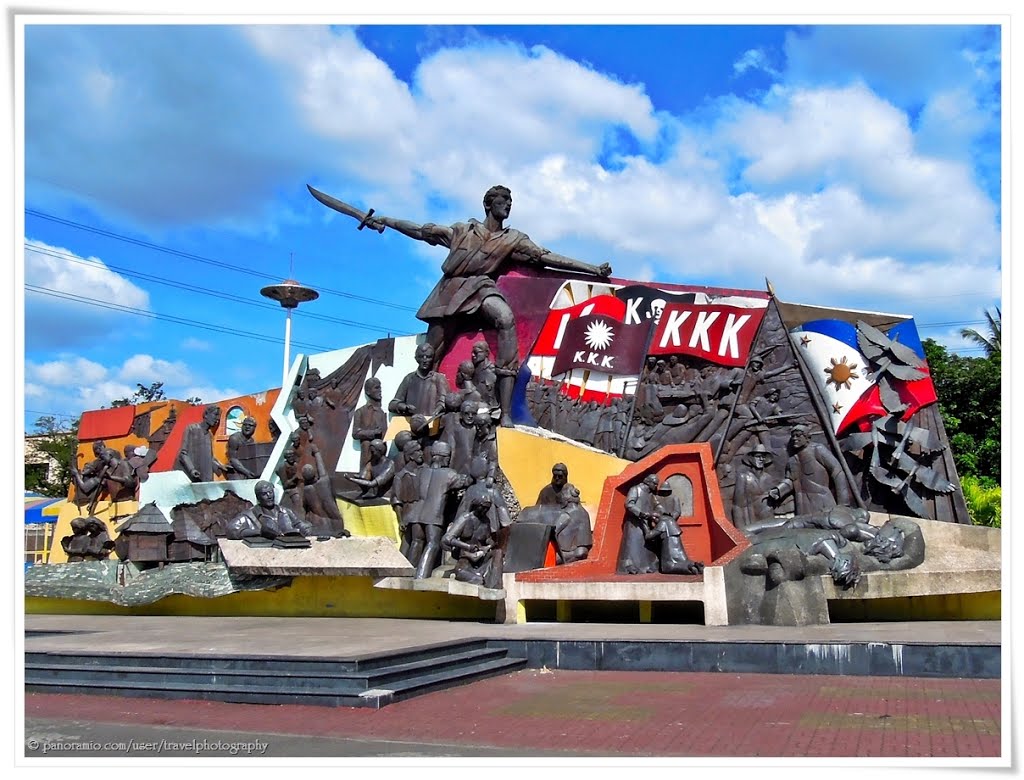 Andrés Bonifacio Monument - Manila - Philippines by Martin Jendrichowski