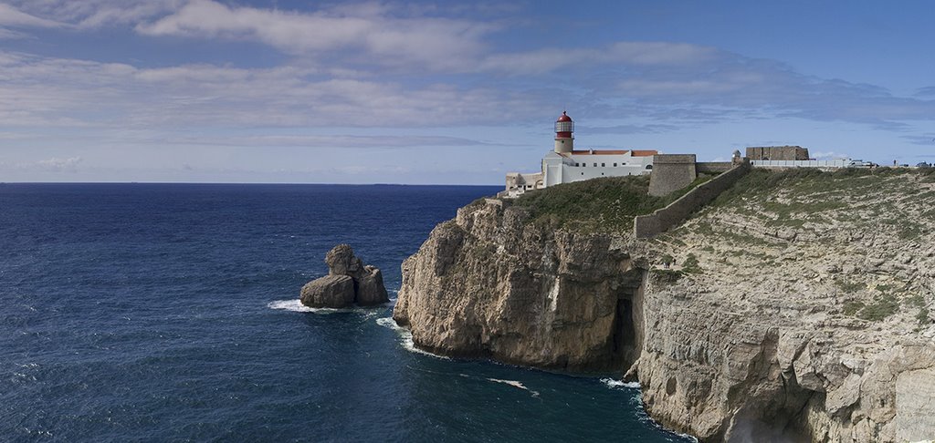 Cabo de Sao Vicente by AndreyY