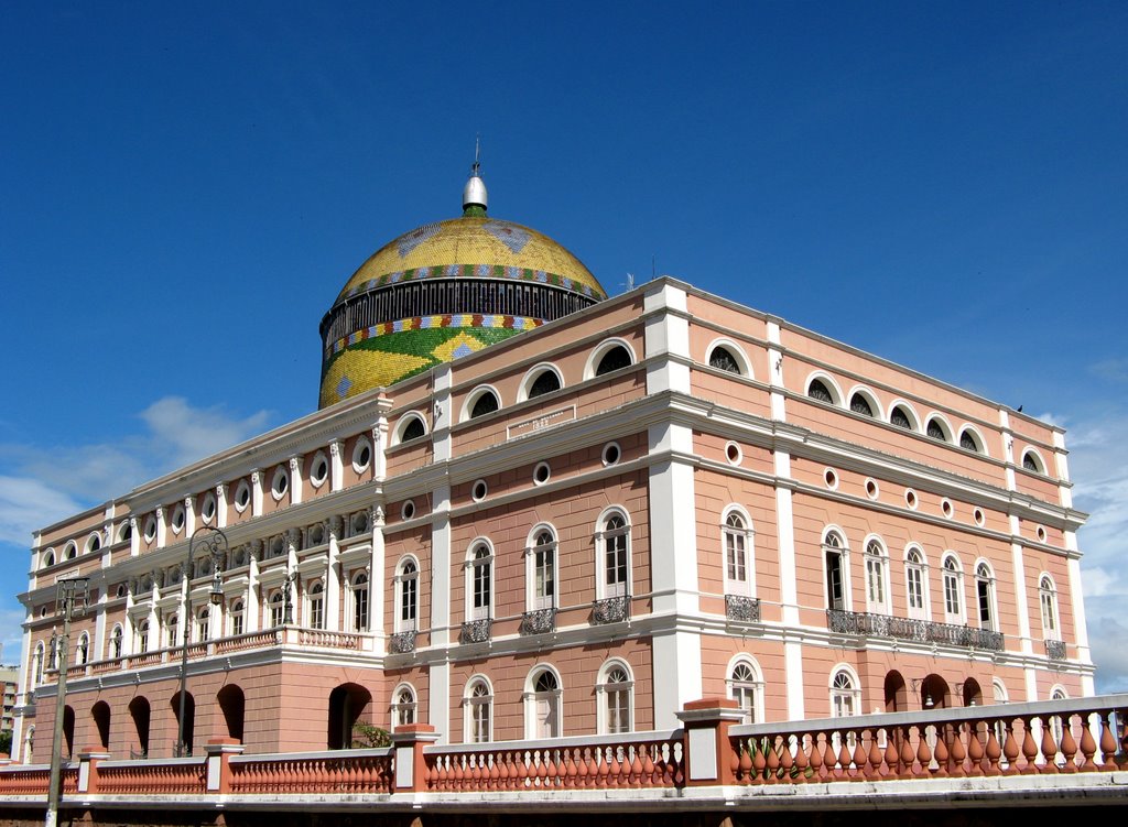 Teatro Amazonas - Manaus, AM, Brasil. by André Bonacin