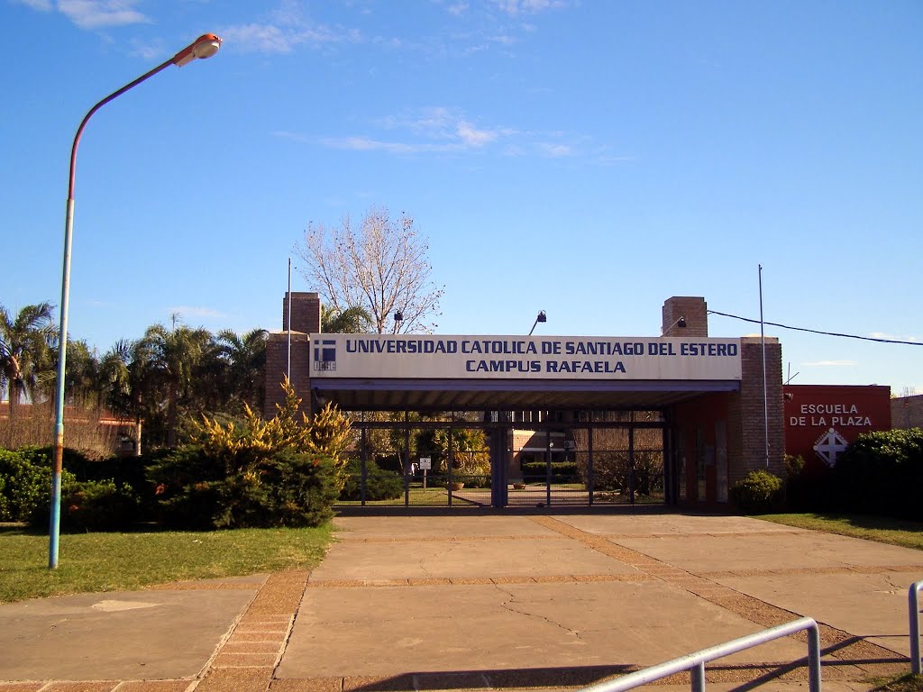 Universidad Católica de Santiago del Estero, Campus Rafaela by elnous