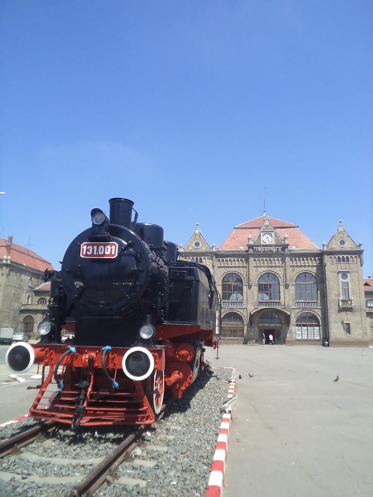 Arad - Railway Station by Son of encouragement