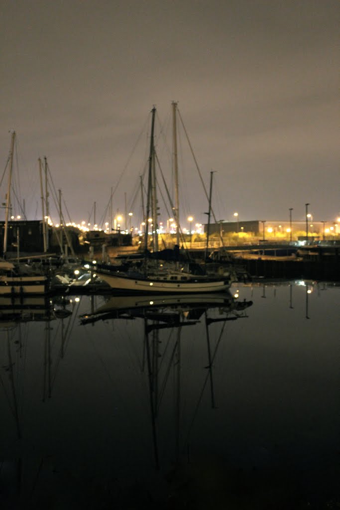 Penarth Marina & Haven, Penarth CF64, UK by James Robert