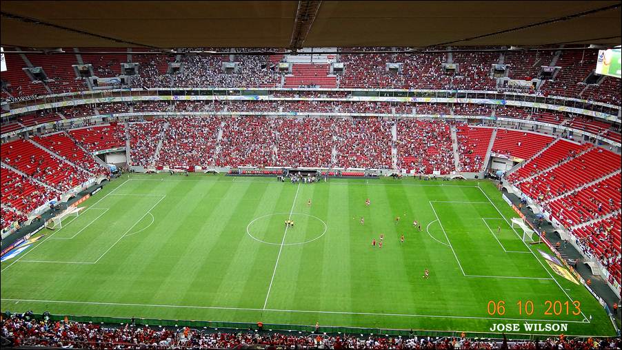 ESTADIO MANÉ GARRINCHA EM BRASILIA - DF by Jose Wilson