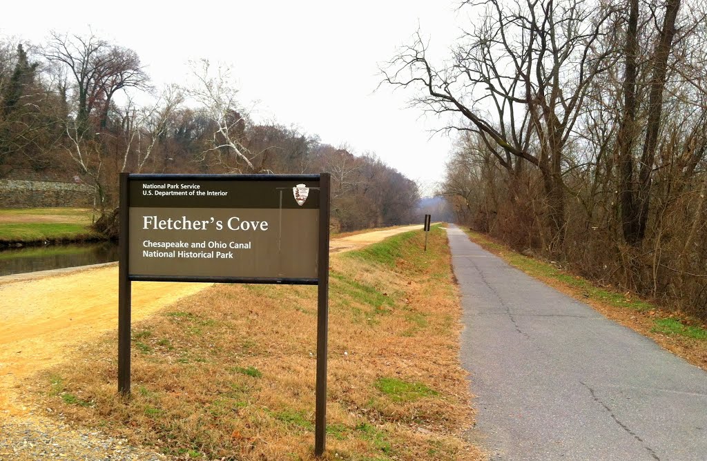 Fletcher's Cove, C&O Canal National Historical Park, Palisades, Washington DC by Alex Tucker