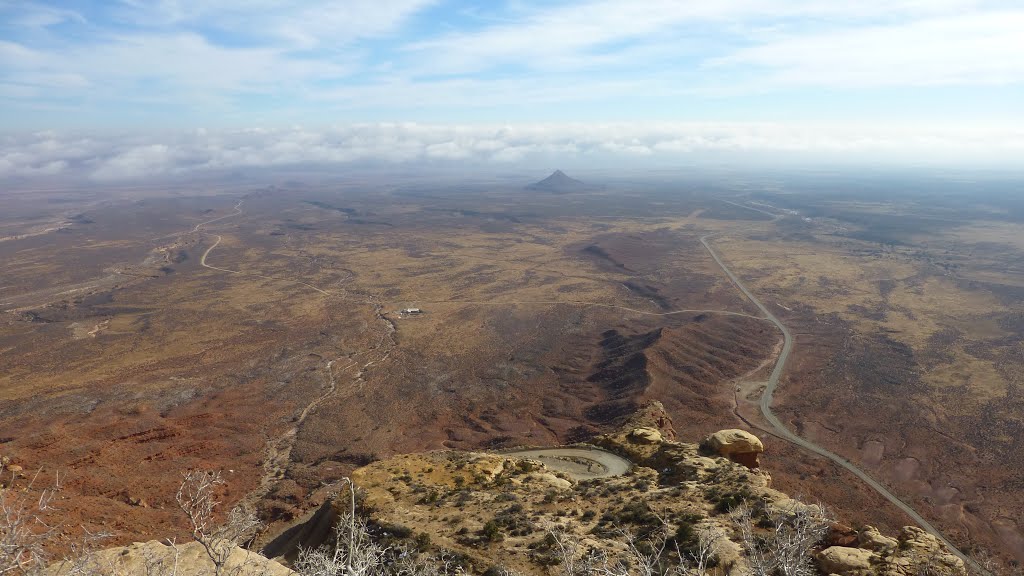 Mokee Dugway scenery, Utah by ahomata