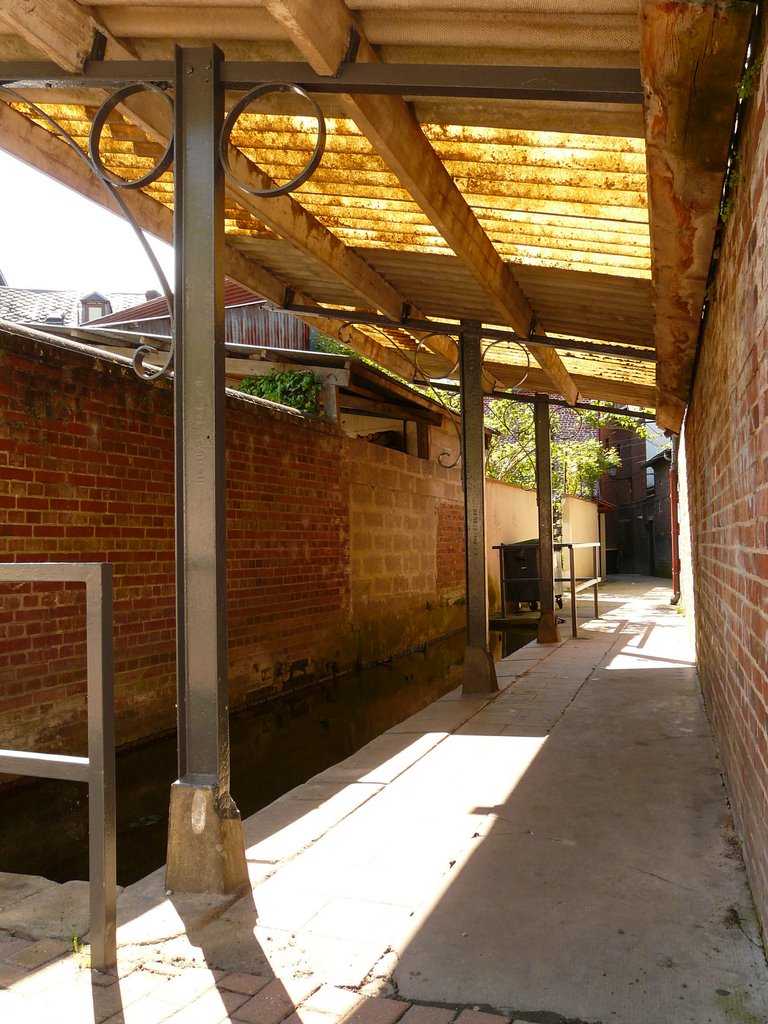 Lavoir Rue des Sources by Nicolas Aubé