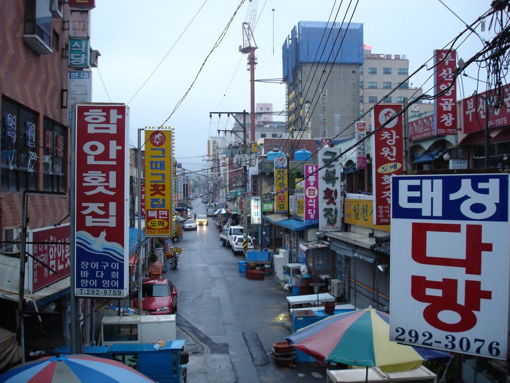 Small street near Masan station by o.b.