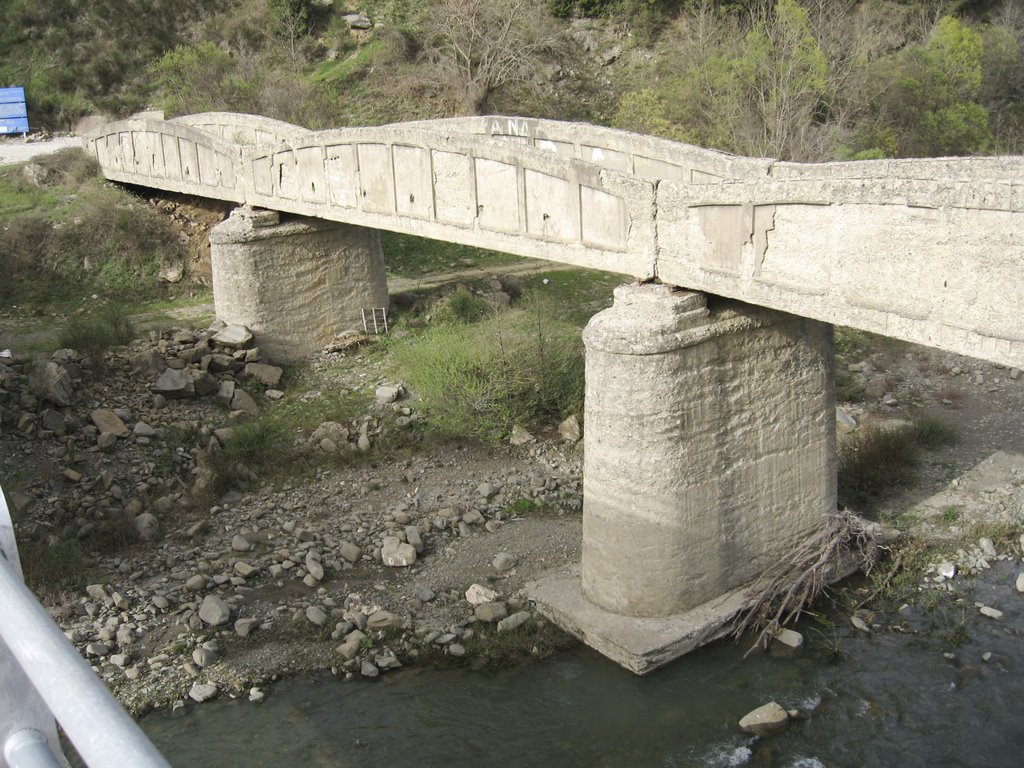 Bridge by Alexandros_T