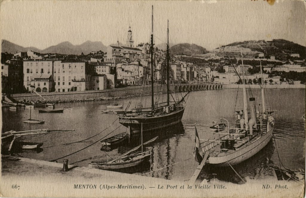 Port et Vieille Ville 1916 by NOYER Gérard