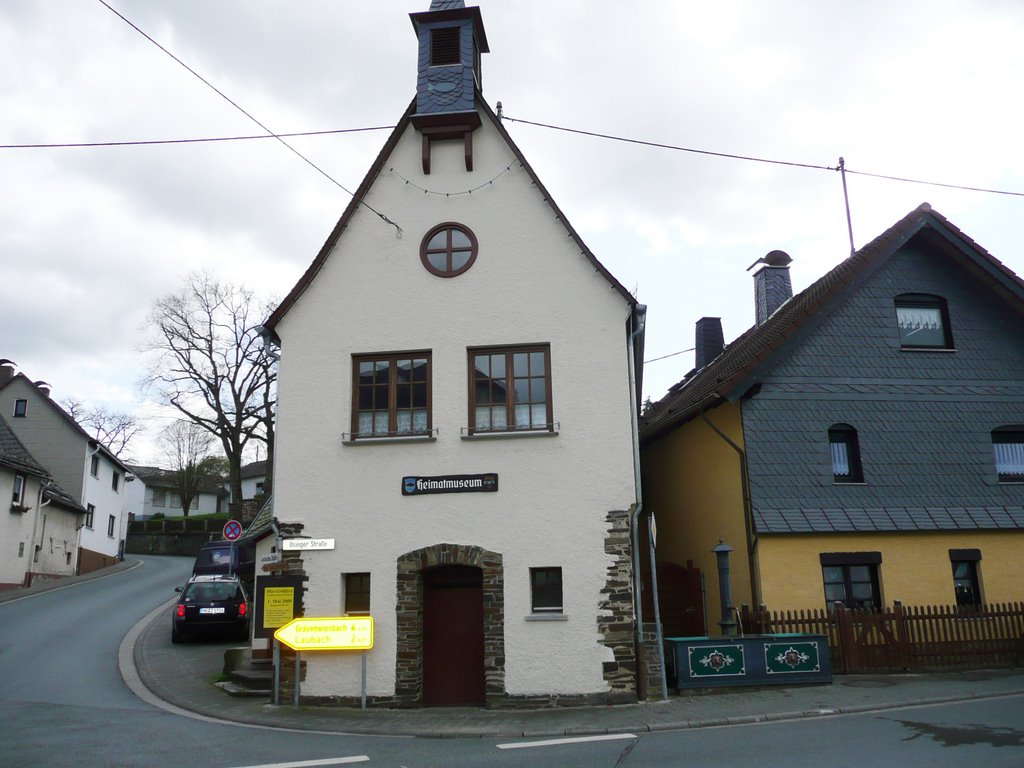 KE - Heimatmuseum und Backhaus by Karl Eggenmüller-Panoramio, the only way for 