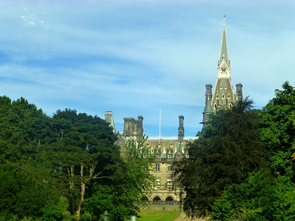 Edinburgh - Kimmerghame House Fettes College by padrei