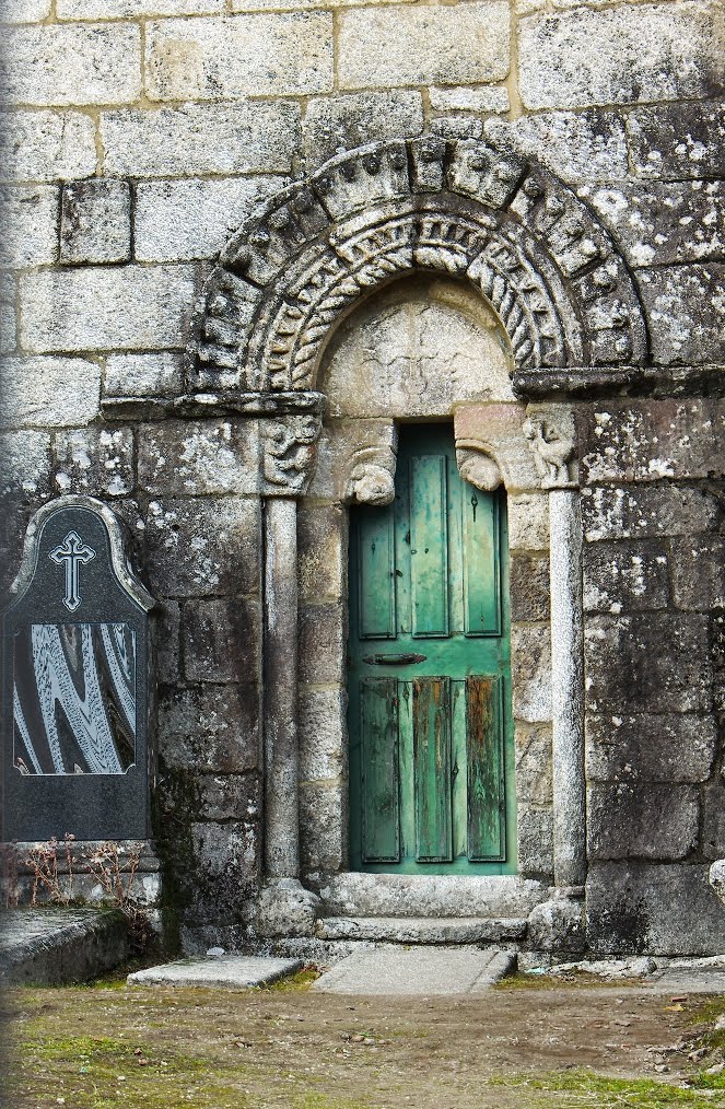 Iglesia San Tome de Serantes by Santiago Rguez