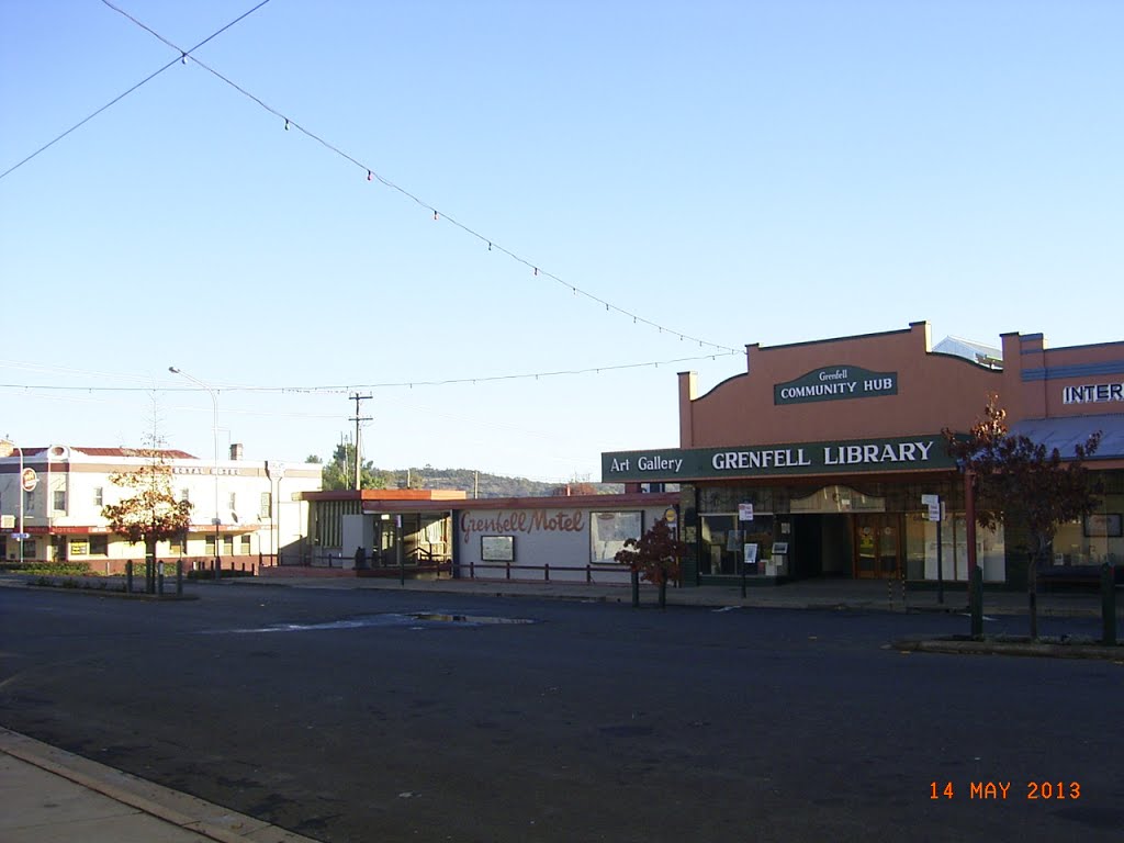 Grenfell - Grenfell Motel & Library - 2013-05-14 by sandyriva