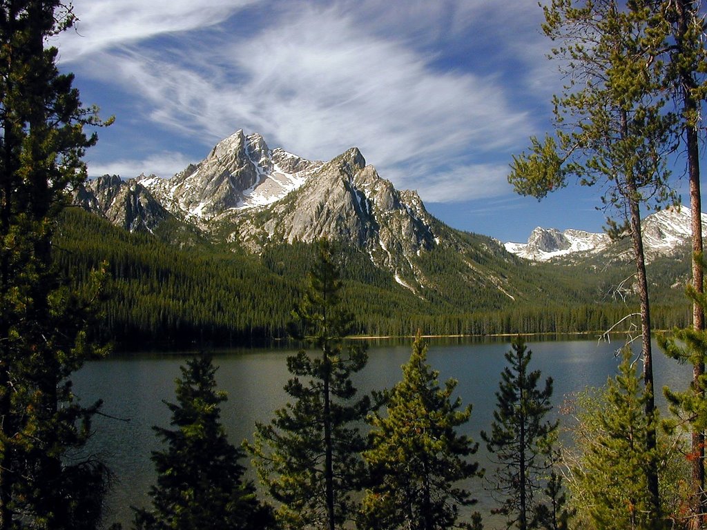 Stanley Lake w/ Mt McGowan by Truelight