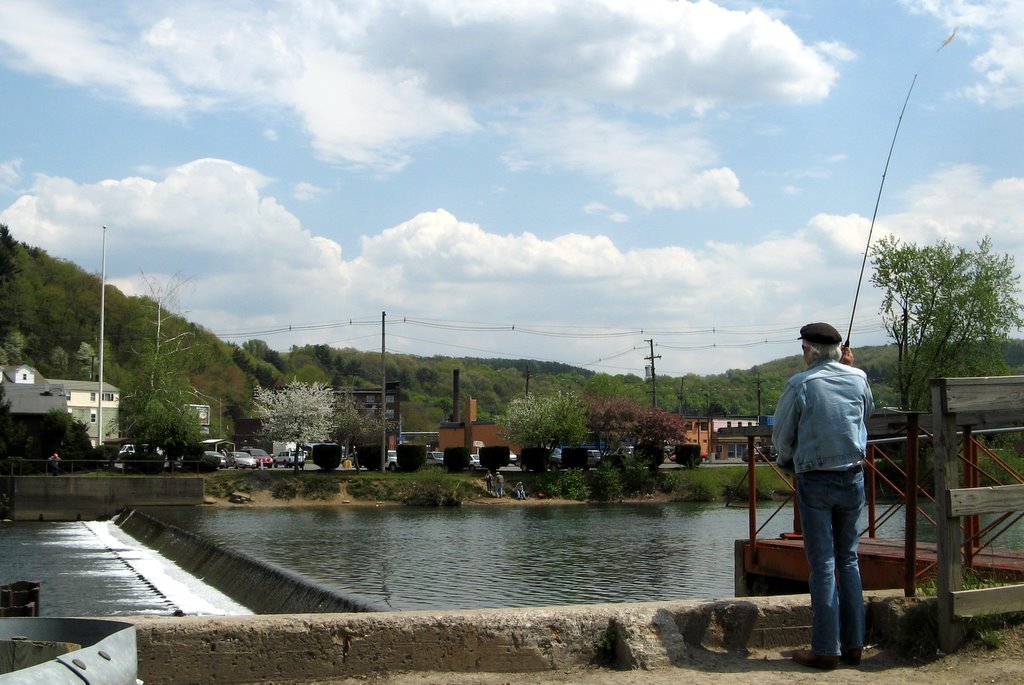 Fishin' in Clearfield by rjmartone