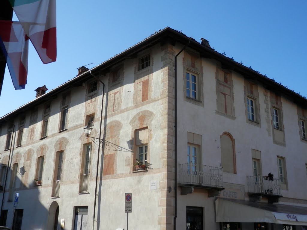 Palazzo affrescato a Carrù by Vaiale