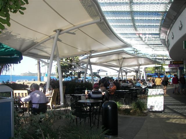 Restaurant Stip on Mooloolaba Esplanade by bluesurfservices