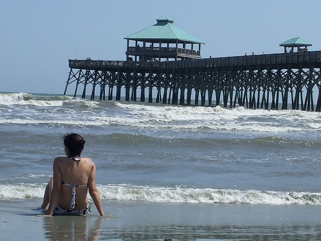 Pier from the beach by zearaslair