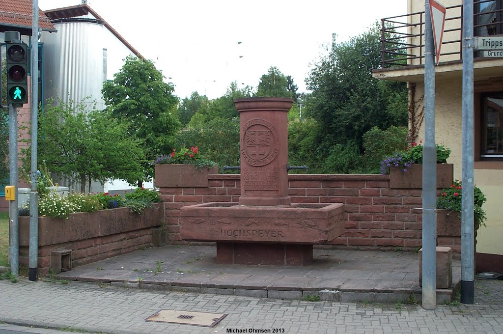 Brunnen in Hochspeyer by Michael Ohmsen