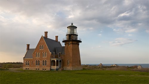 Block Island Southeast Lighthouse by scenicplaces.com