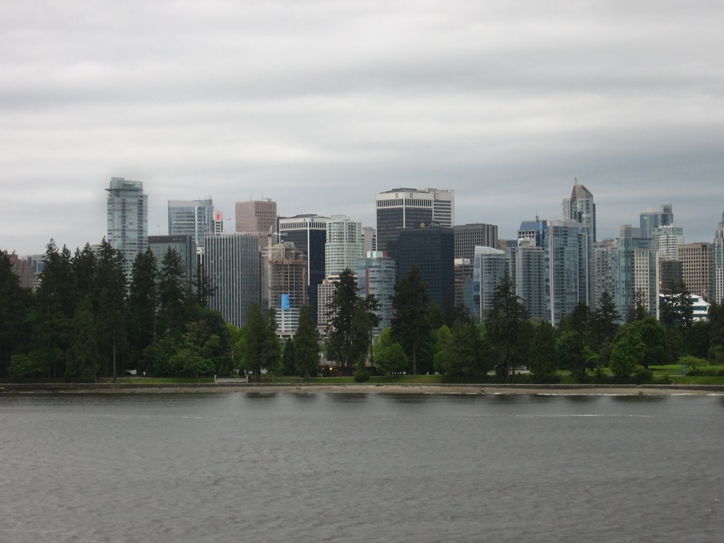 Vancouver Downtown by Colin W