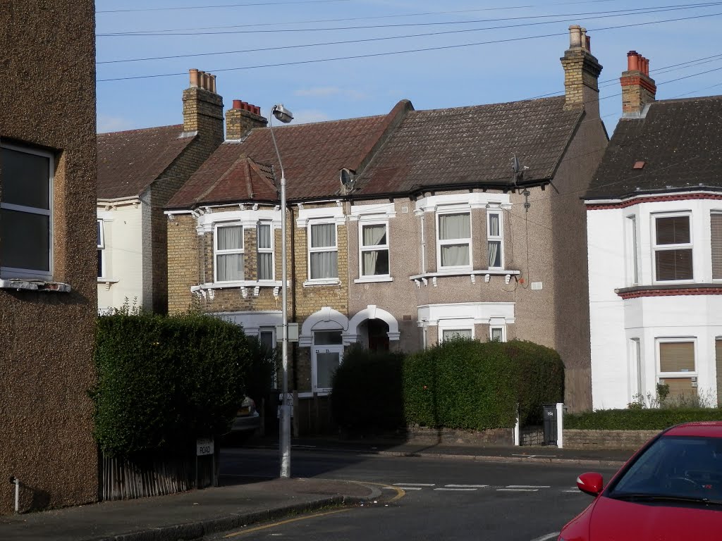 Birchanger Road - Merton Road corner by Mihalec Hedvig