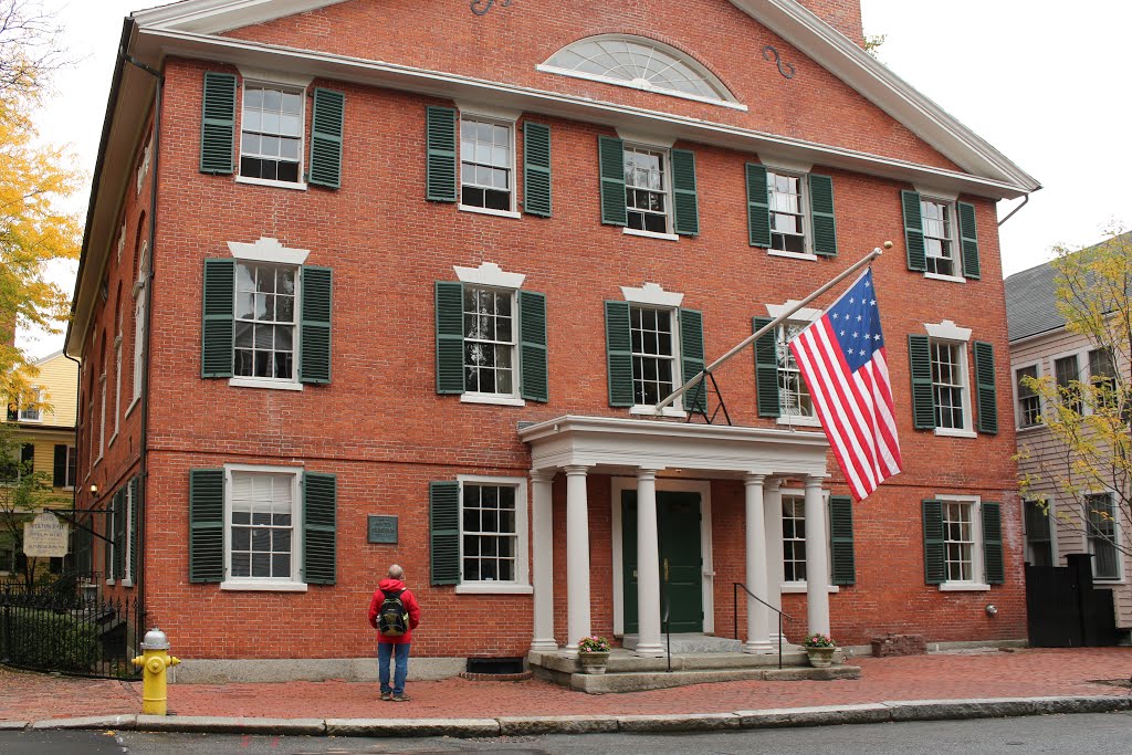 Hamilton Hall, Chestnut St, Salem. by Bob Linsdell