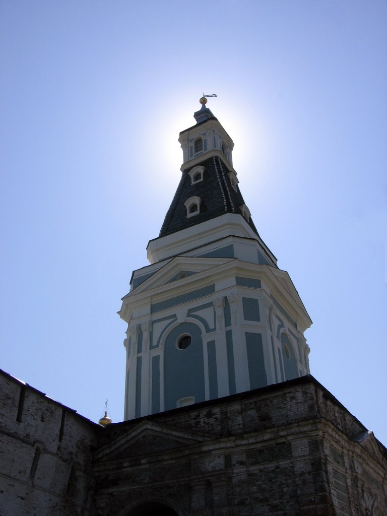 Kalichya tower of Saint-Trinity Sergius lavra by Yuriy Zhuk