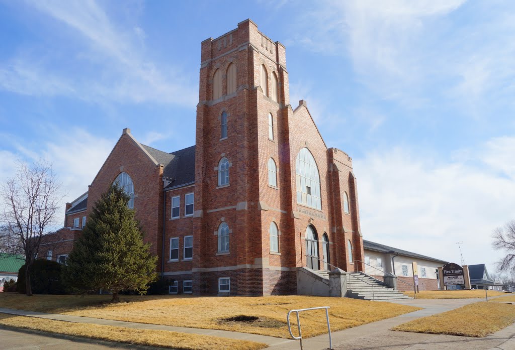 Bloomfield, NE: First Trinity Lutheran (LCMS) by pylodet