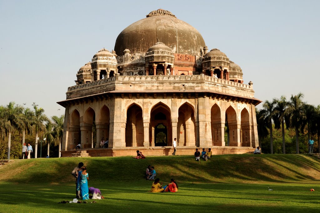 Lodi Garden - Muhammad Shah Sayyids Tomb by Werner Gstrein