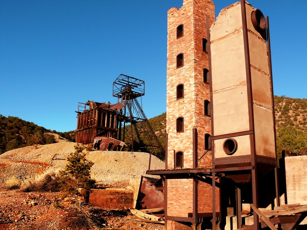 Kelly Mine New Mexico by ianhutchinson