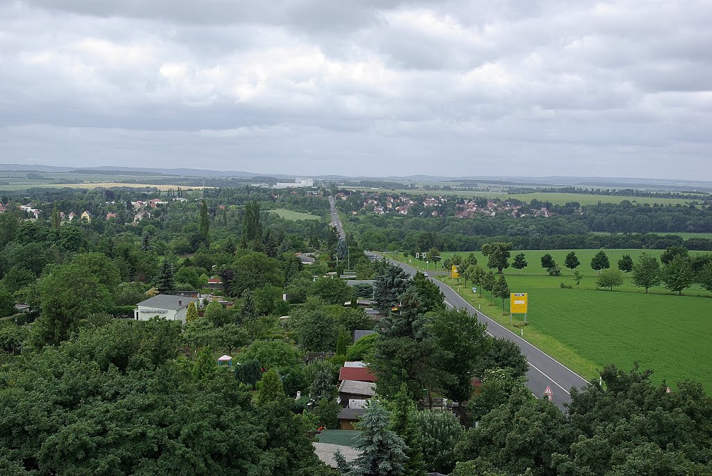 Ausblick (Bismarckturm) entlang der B87 - Apolda, n.S-W (i) by Herzi♥81