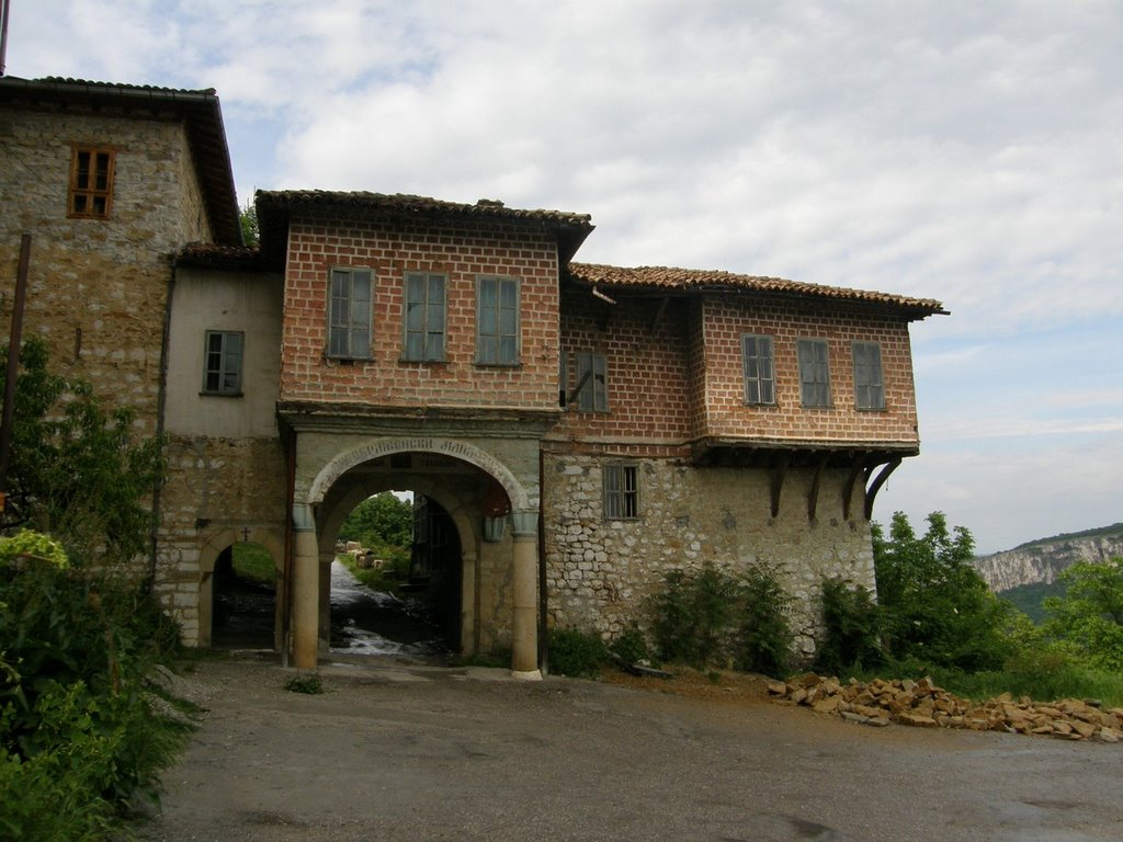 Tranfiguration monastery gate by mantovski