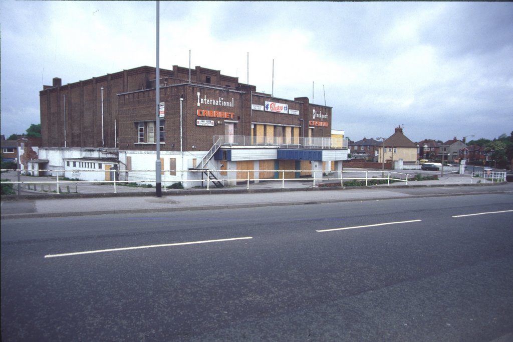 1986 - 'Poco-a-Poco' Club prior to demolition (in 1987) by ghostrider*5