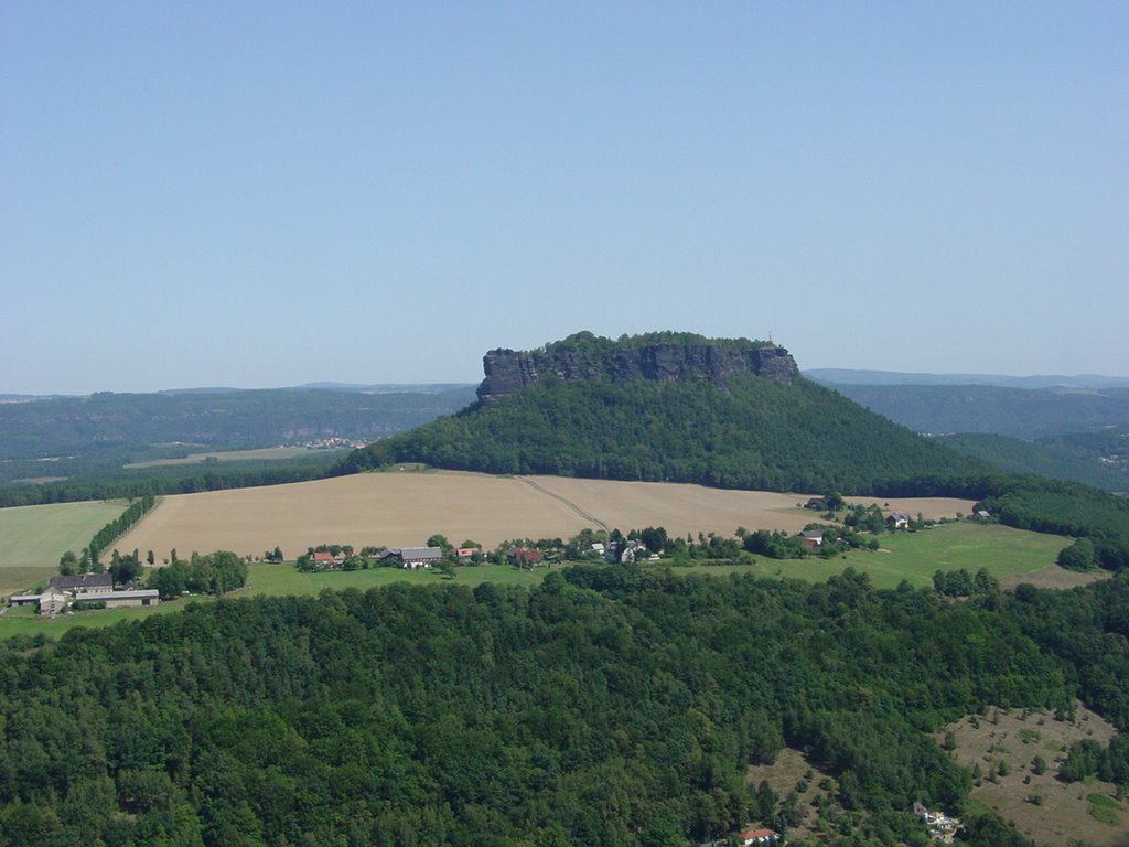 Blick zum Lilienstein by Dörte Casino