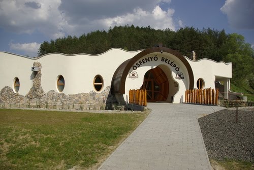 Palaeontological site entrance - Ipolytarnóc by Seraxes