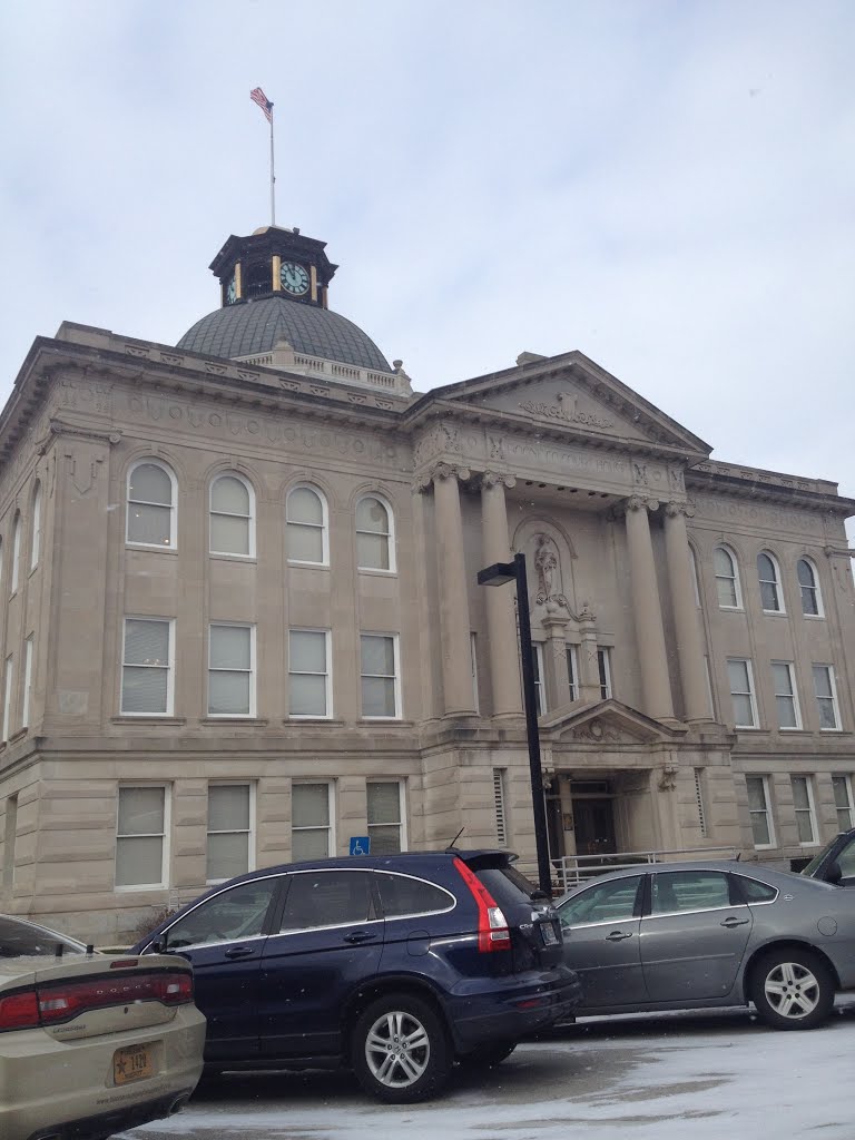 Boone County Court House in Lebanon Indiana by JBTHEMILKER