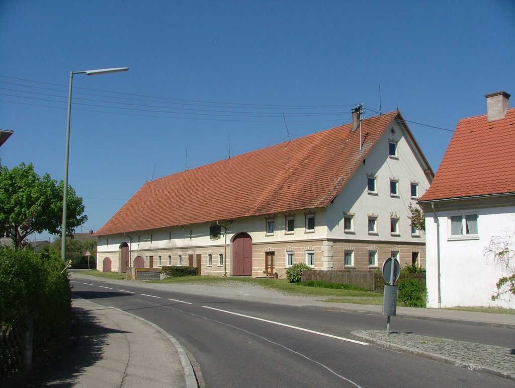 Bauernhof im Unterallgäuer Stil by Mayer Richard