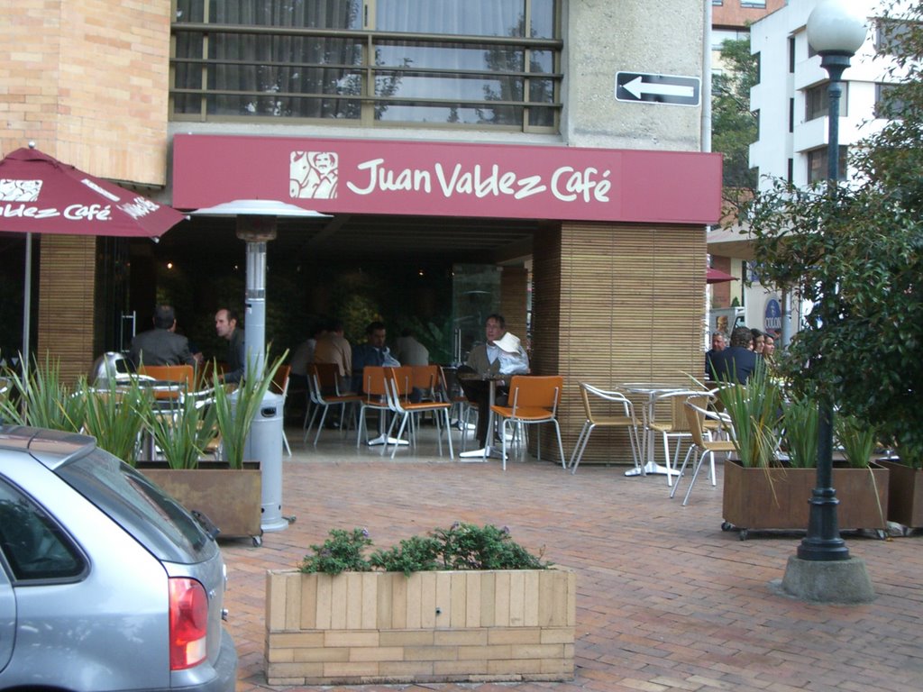 Juan Valdez Café by oscarrojo